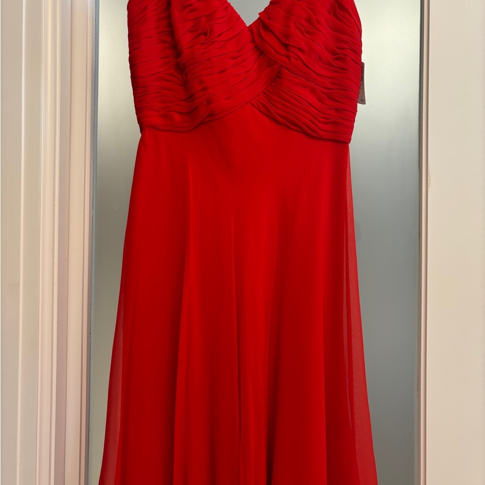 NWT Carmen Marc Valvo Silk Cocktail Dress
